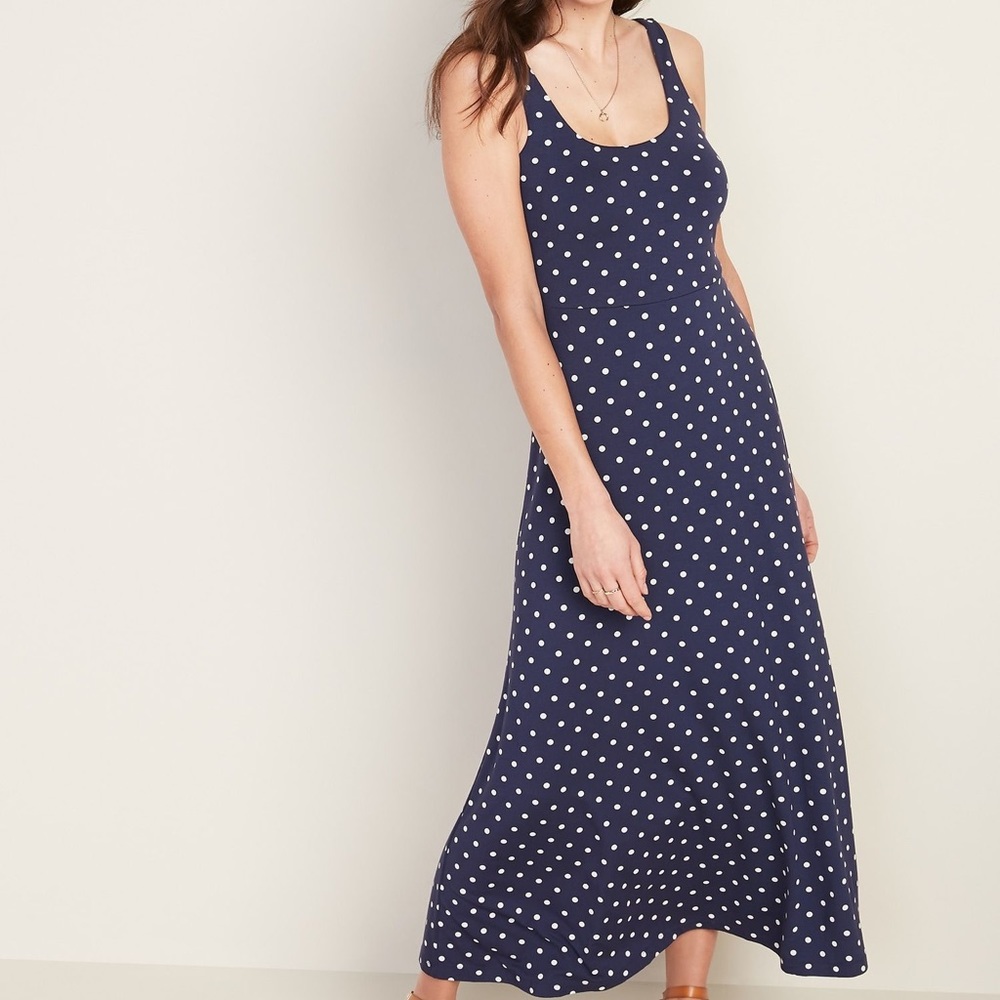 Adorable Old Navy Polka dot maxi dress. Size Large